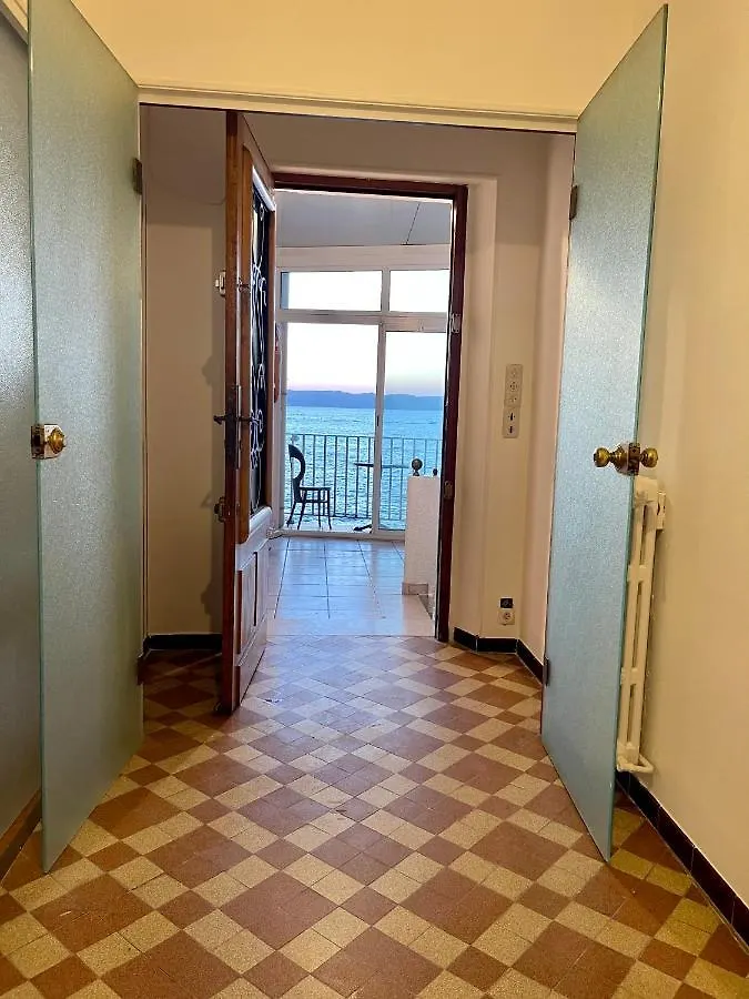 Splendid Sea Front Villa Apartment Top Location Marseille